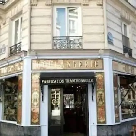 Renove Calme Triangle D'or Canal St Martin * Parigi